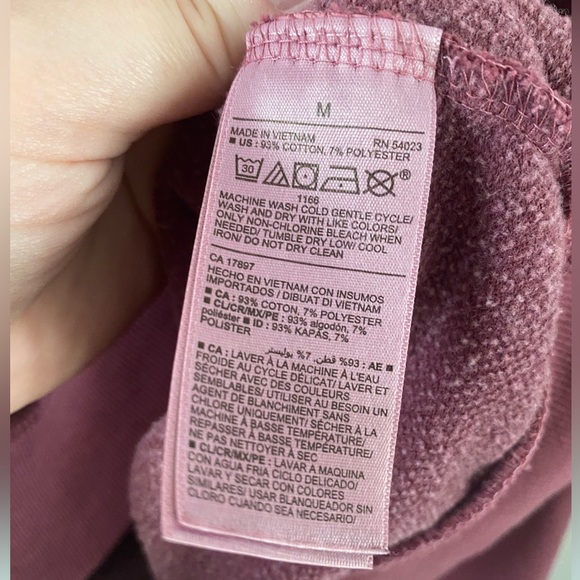 Old Navy Medium Burgundy Sweatshirt - Picture 3 of 4